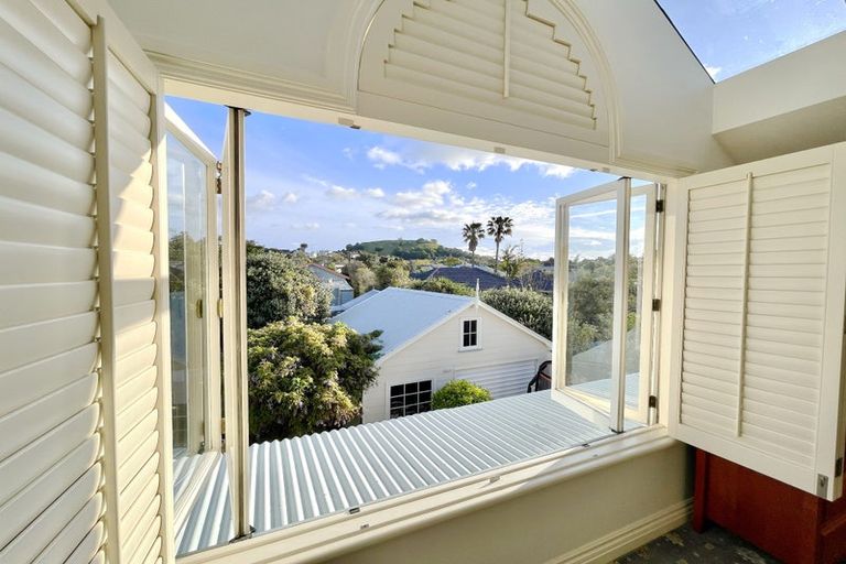 Photo of property in 7 Grahame Street, Devonport, Auckland, 0624