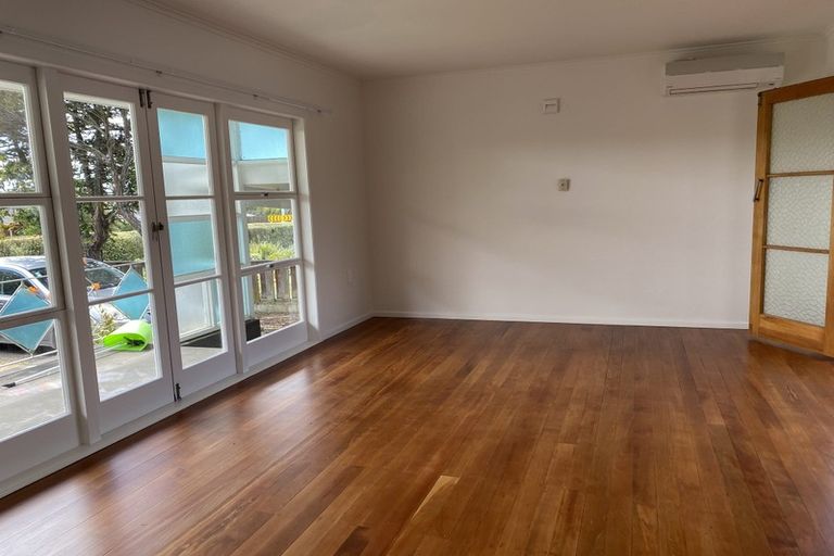 Photo of property in 138 Kitchener Road, Pukekohe, 2120