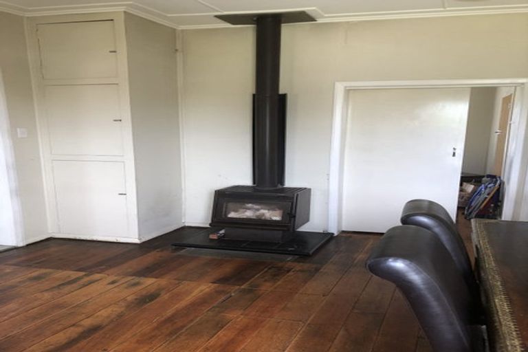 Photo of property in 14 Moore Avenue, Tawhero, Whanganui, 4501