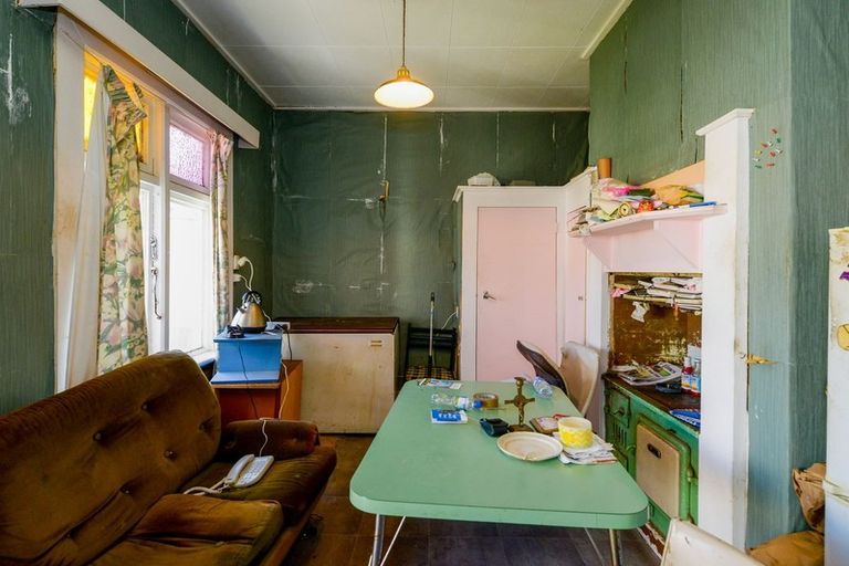 Photo of property in 14 Douglas Street, Saint Kilda, Dunedin, 9012