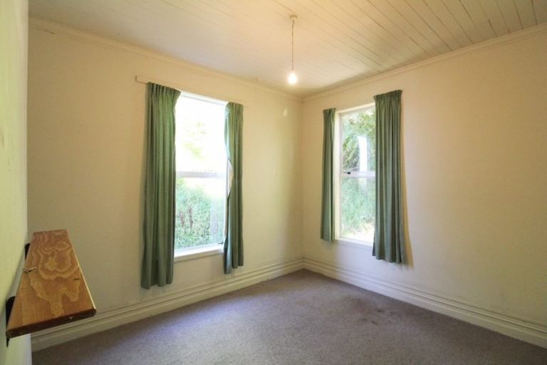 Photo of property in 24 Glencairn Street, Dalmore, Dunedin, 9010