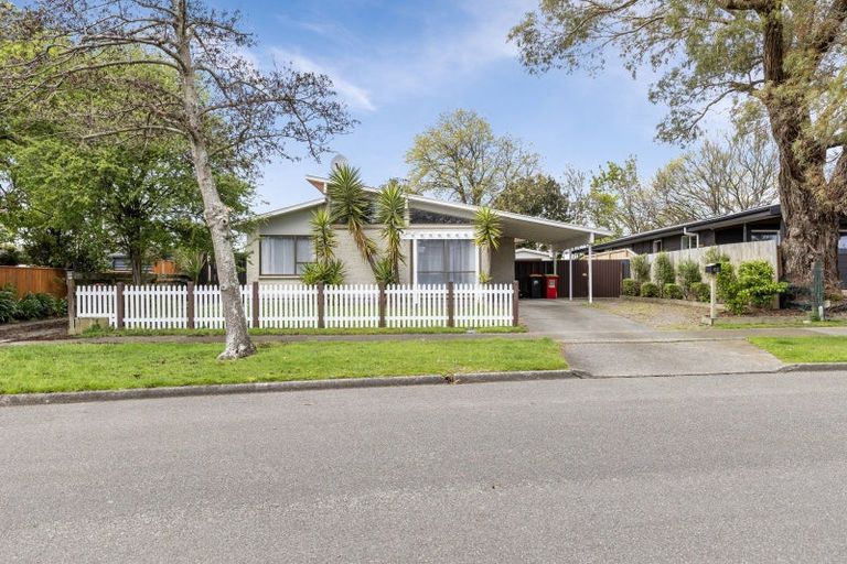 Photo of property in 62 Acacia Street, Kelvin Grove, Palmerston North, 4414