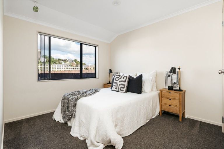 Photo of property in 45 Oteki Park Drive, Welcome Bay, Tauranga, 3112