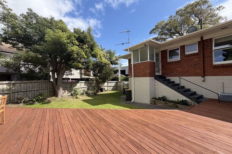 Photo of property in 3/36 Harley Close, Hauraki, Auckland, 0622