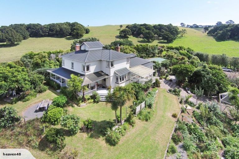 Photo of property in 265 Boiler Gully Road, Manukau Heads, Waiuku, 2684