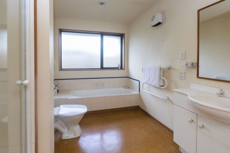 Photo of property in 200 Idris Road, Strowan, Christchurch, 8052