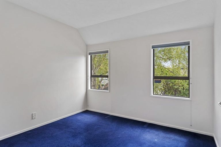 Photo of property in 2a Coles Place, St Albans, Christchurch, 8014