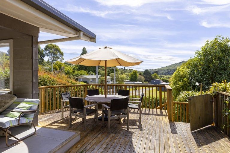 Photo of property in 33 Pihanga Road, Kuratau, Turangi, 3381