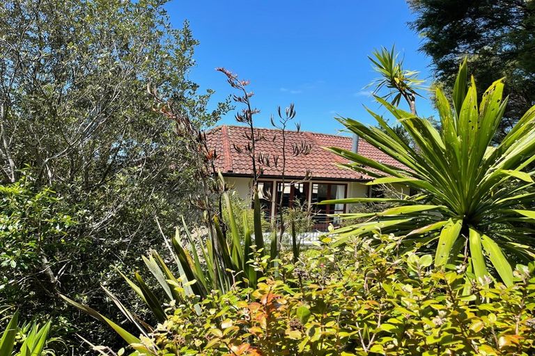 Photo of property in 249b Paremoremo Road, Lucas Heights, Auckland, 0632