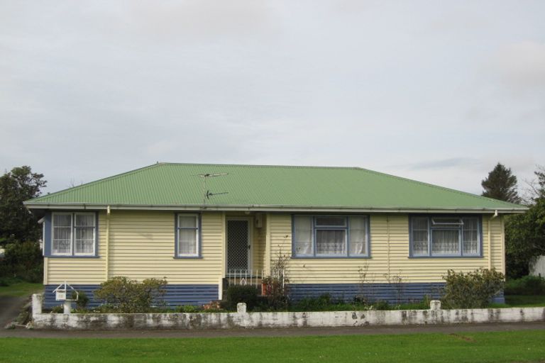Photo of property in 22 Browne Street, Waitara, 4320