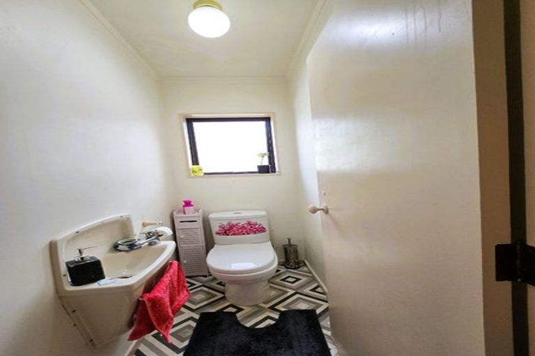 Photo of property in 2/570 High Street, Boulcott, Lower Hutt, 5010