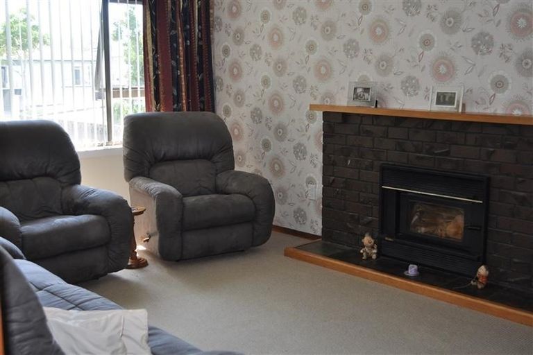 Photo of property in 7 Ranfurly Street, Frankleigh Park, New Plymouth, 4310