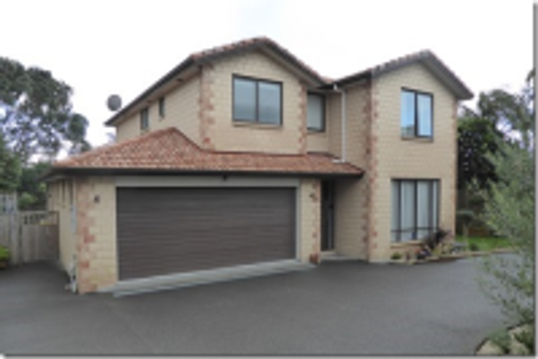 Photo of property in 28a Ridge Road, Waiake, Auckland, 0630