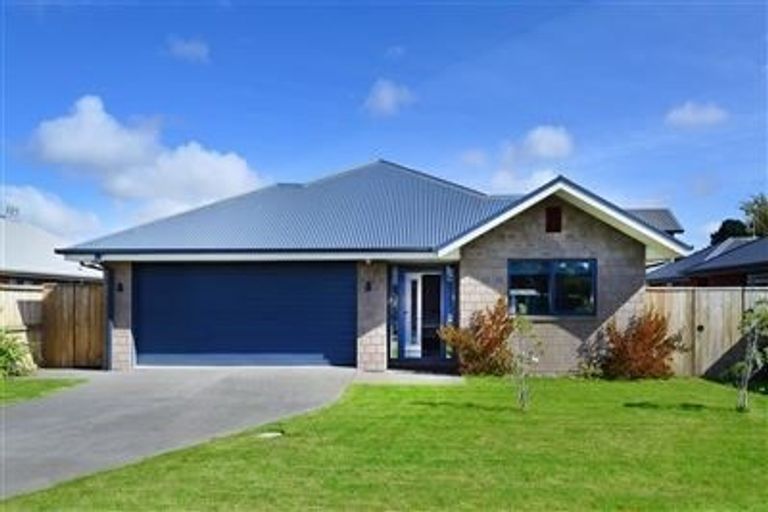 Photo of property in 25 Merrilees Place, Linwood, Christchurch, 8062