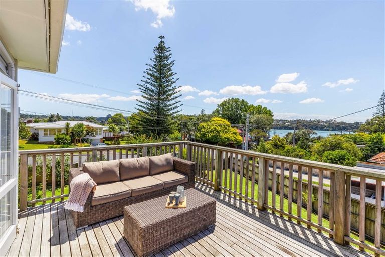 Photo of property in 811 Te Atatu Road, Te Atatu Peninsula, Auckland, 0610