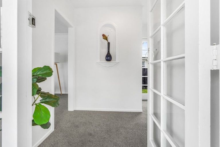 Photo of property in 260 Sandwich Road, St Andrews, Hamilton, 3200