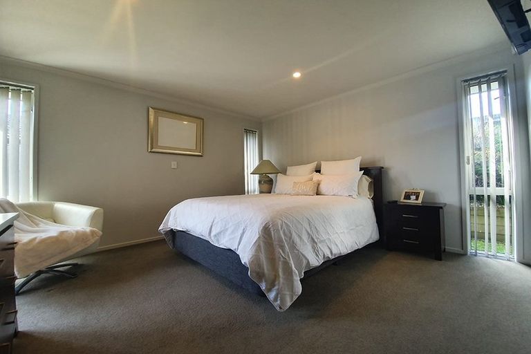 Photo of property in 61 Sunningdale Street, Wattle Downs, Auckland, 2103