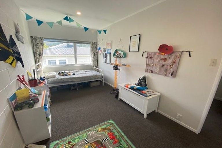 Photo of property in 42b Ngatoto Street, Ngaio, Wellington, 6035