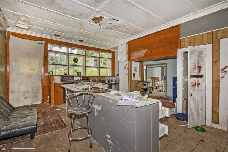 Photo of property in 41 Church Road, Ngararatunua, Whangarei, 0176