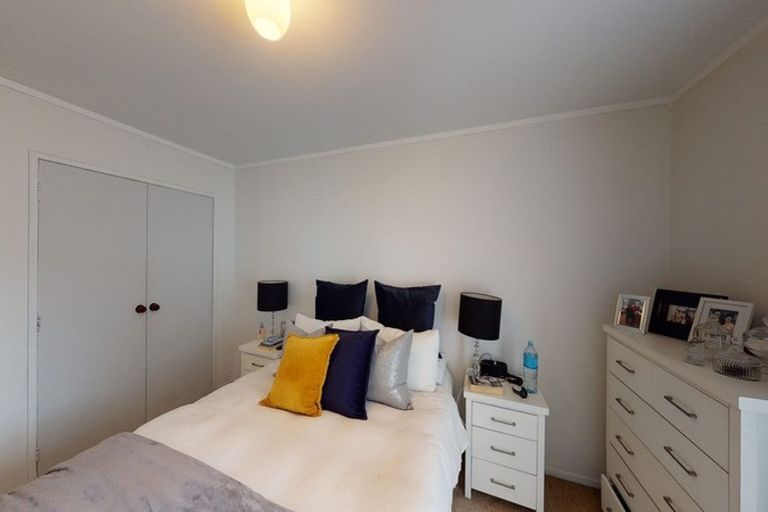 Photo of property in 1/16a Trentham Road, Papakura, 2110