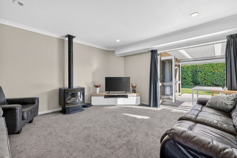 Photo of property in 18 Milbrook Place, Chartwell, Hamilton, 3210