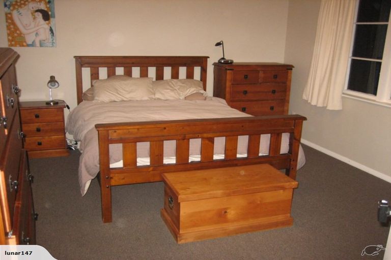 Photo of property in 44 Guthrie Street, Waterloo, Lower Hutt, 5011