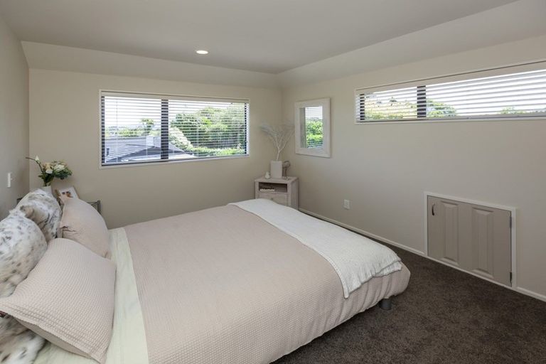 Photo of property in 17 Windsor Avenue, Waikanae, 5036