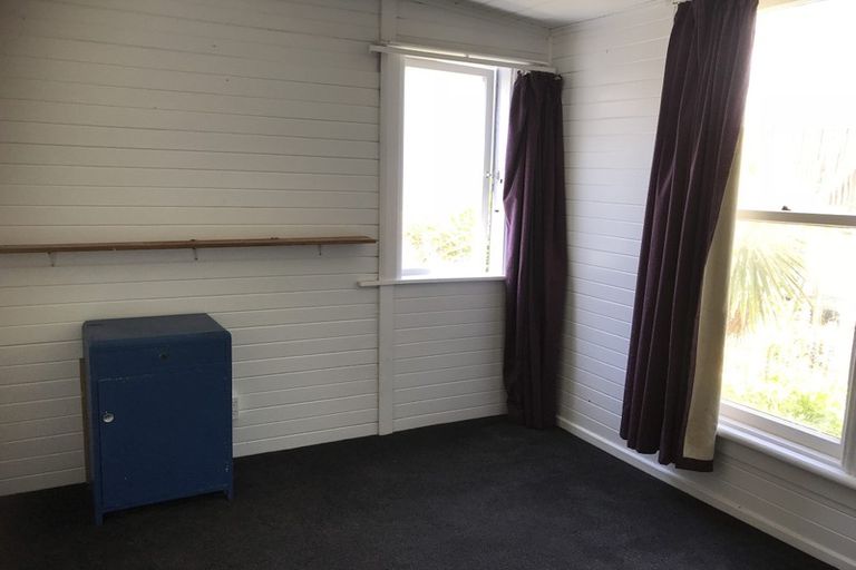 Photo of property in 14 Prince Street, Mount Victoria, Wellington, 6011