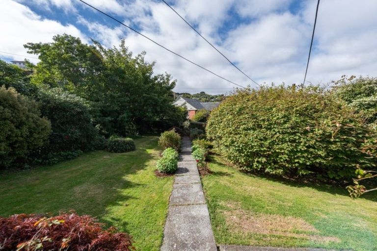 Photo of property in 15 Sunshine Avenue, Karori, Wellington, 6012