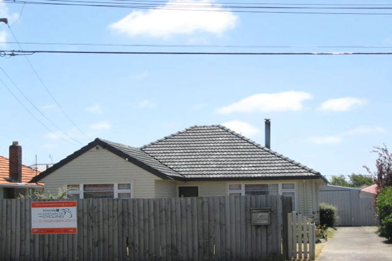 Photo of property in 97 Pages Road, Wainoni, Christchurch, 8061