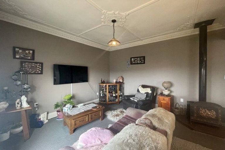 Photo of property in 35 Cole Street, Caversham, Dunedin, 9012