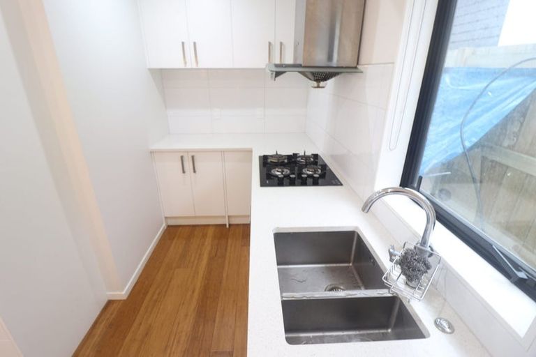 Photo of property in 18 Castlepoint Avenue, Takanini, 2110