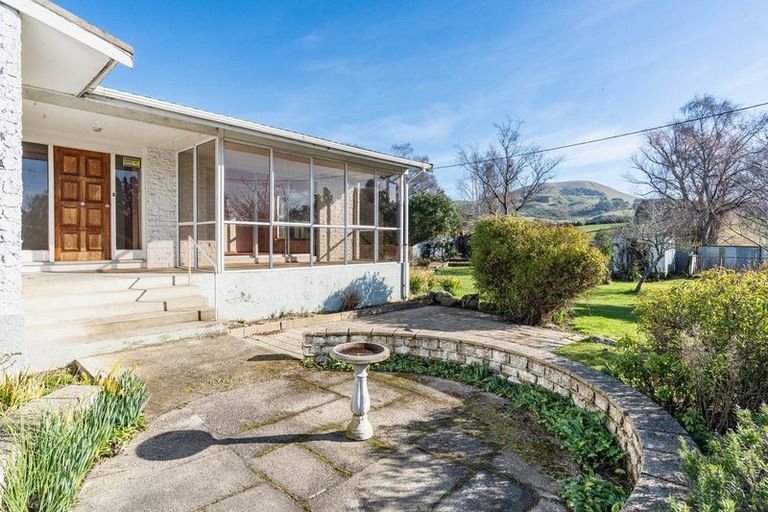 Photo of property in 1 Beach Street, Saint Clair, Dunedin, 9012