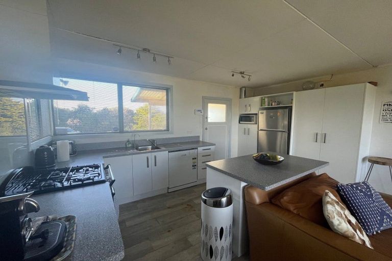 Photo of property in 83 Rua Avenue, Waitarere Beach, Levin, 5510