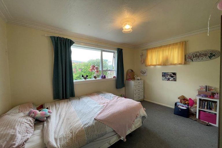 Photo of property in 9 Cunningham Street, Grasmere, Invercargill, 9810