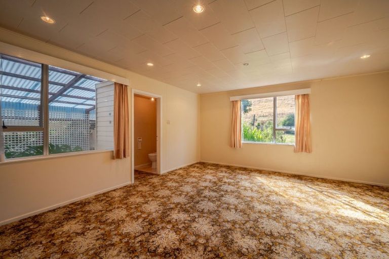 Photo of property in 4512 Christchurch Akaroa Road, Little River, 7591