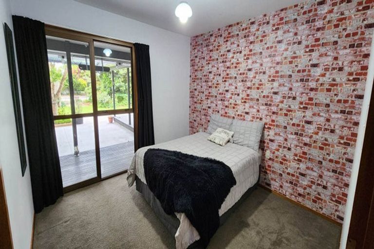 Photo of property in 225 West Belt, Rangiora, 7400