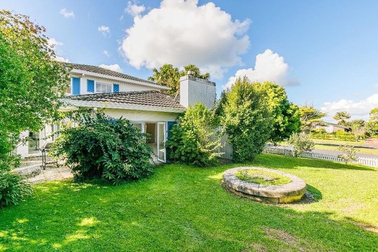 Photo of property in 78 Becroft Drive, Forrest Hill, Auckland, 0620