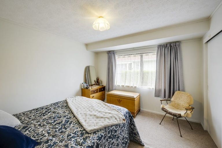 Photo of property in 2/17 Wharerangi Road, Tamatea, Napier, 4112