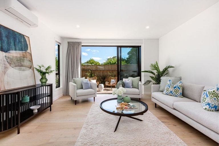 Photo of property in 10/323 Riverside Drive, Waterloo, Lower Hutt, 5011