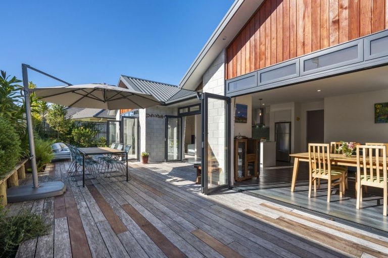 Photo of property in 22 Penetaka Heights, Pyes Pa, Tauranga, 3112