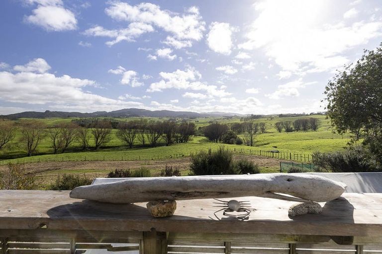 Photo of property in 291 Kaiwaka-mangawhai Road, Kaiwaka, Wellsford, 0975