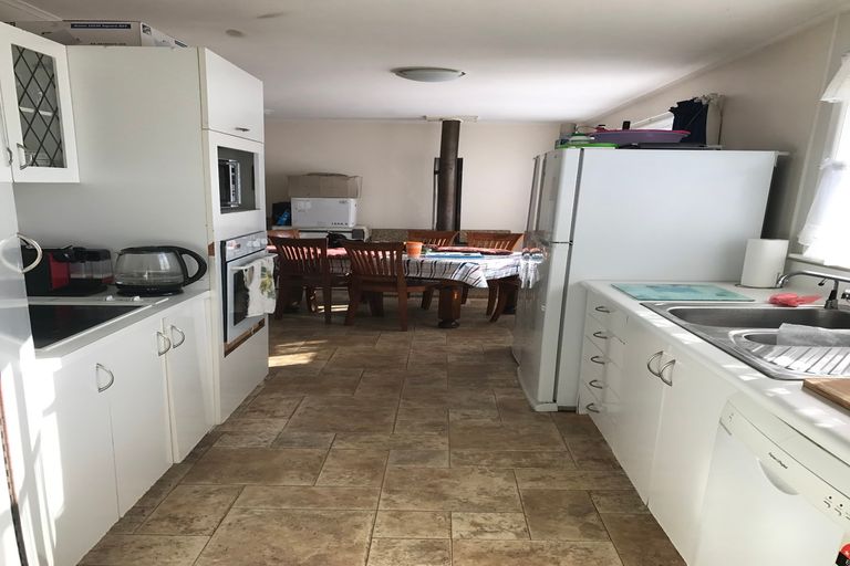 Photo of property in 30 Airfield Road, Takanini, 2112