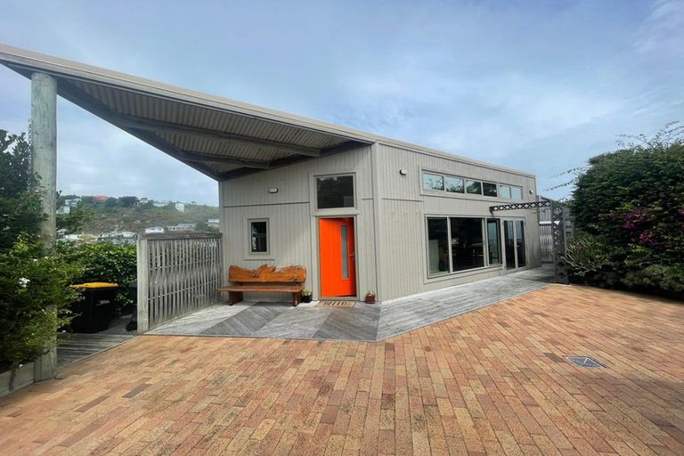 Photo of property in 36 Hudson Street, Island Bay, Wellington, 6023