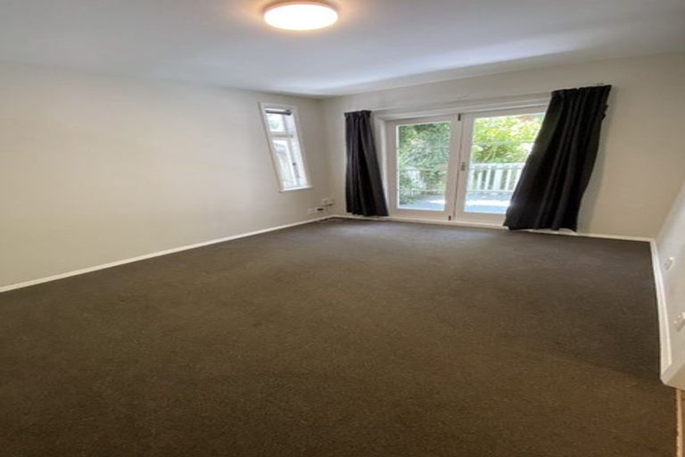 Photo of property in 4a Easdale Street, Kelburn, Wellington, 6012