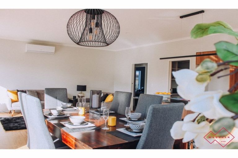 Photo of property in 31 Nellie Drive, Kumeu, 0810