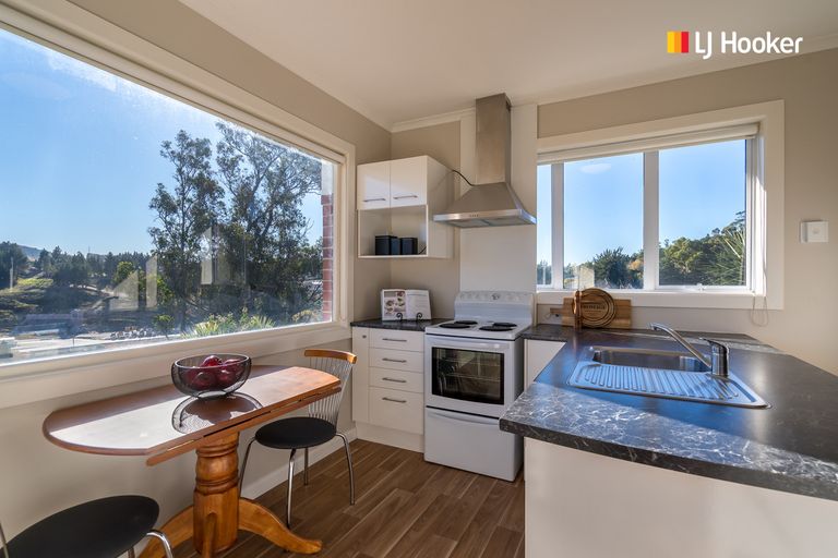 Photo of property in 32 Scotland Terrace, Green Island, Dunedin, 9018