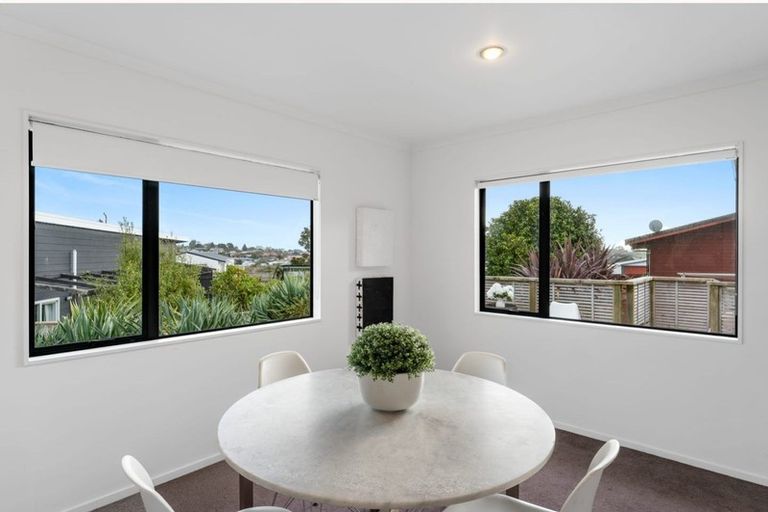 Photo of property in 76 Oranga Street, Westown, New Plymouth, 4310