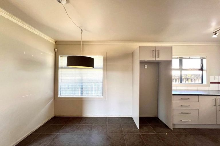 Photo of property in 28 Hooks Road, Manurewa, Auckland, 2102