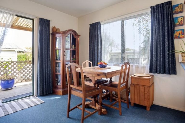 Photo of property in 9 Meadow Drive, Whitianga, 3510